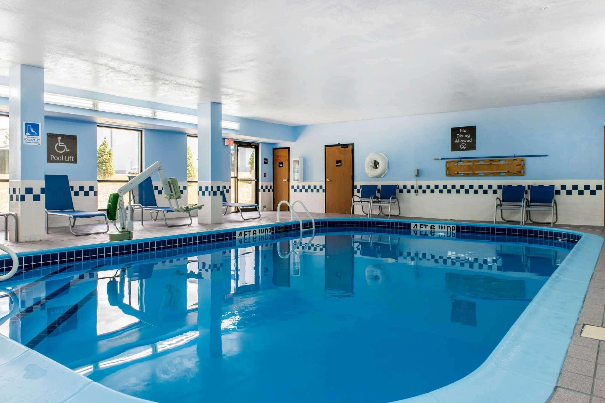Comfort Inn Blue Ash North Exteriör bild
